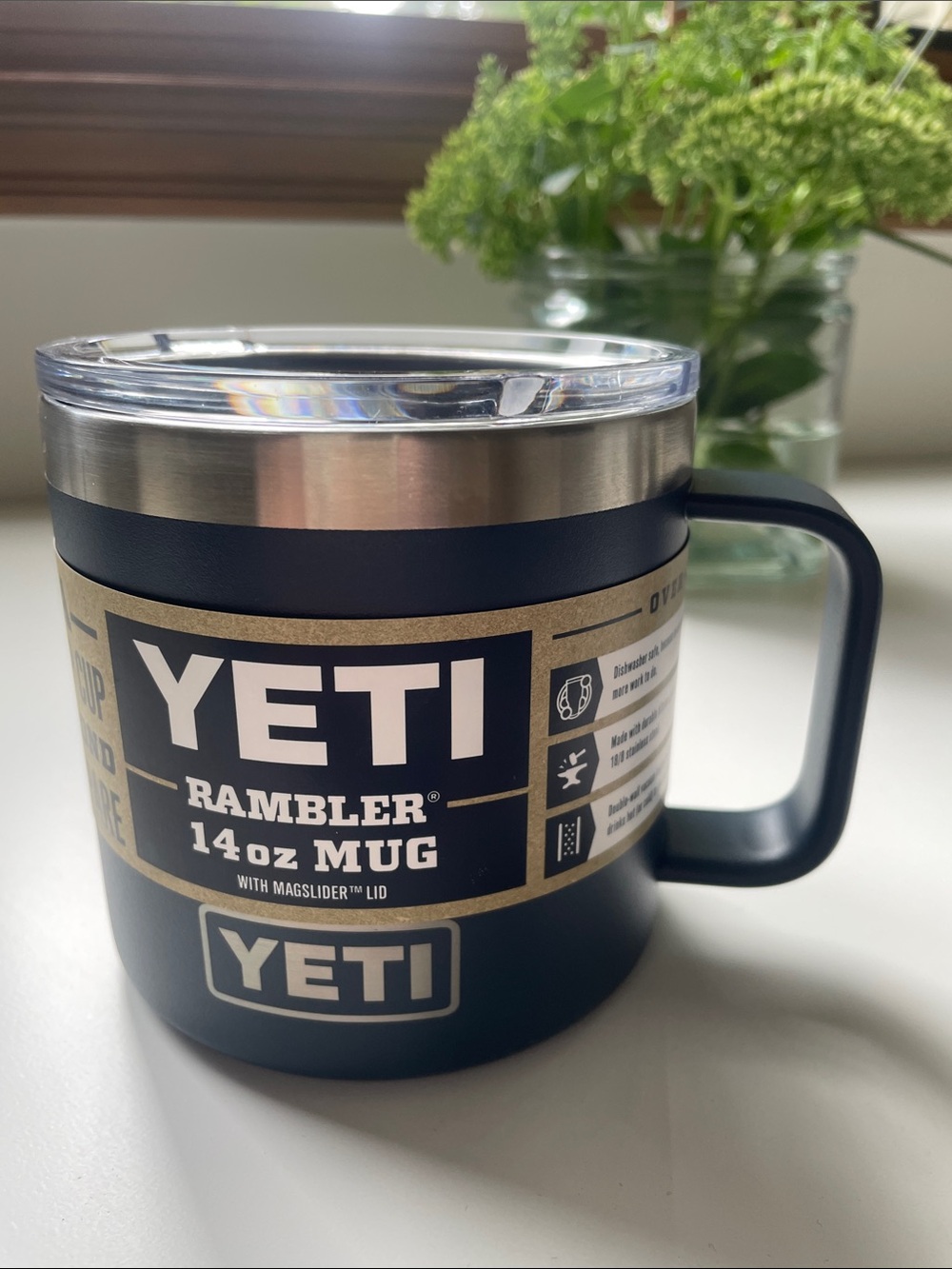 NWT Yeti Rambler 14 oz Mug - Navy
